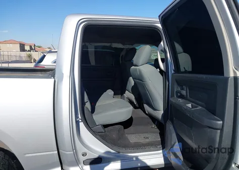 2018 Ram 1500 Tradesman 4X2 5'7 Box из США, поврежденный, VIN 1C6RR6KM2JS225601